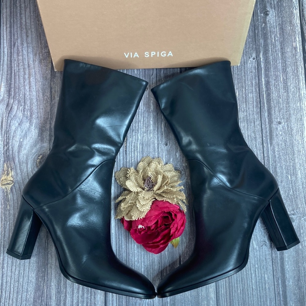 Via Spiga Black Ankle Boots